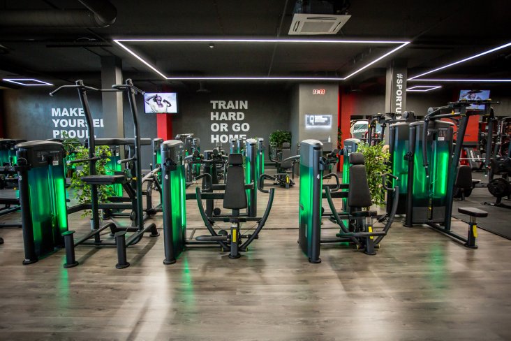 „VS Fitness“ sustoti neplanuoja: Lietuvoje planuoja atidaryti dar 7 sporto klubus